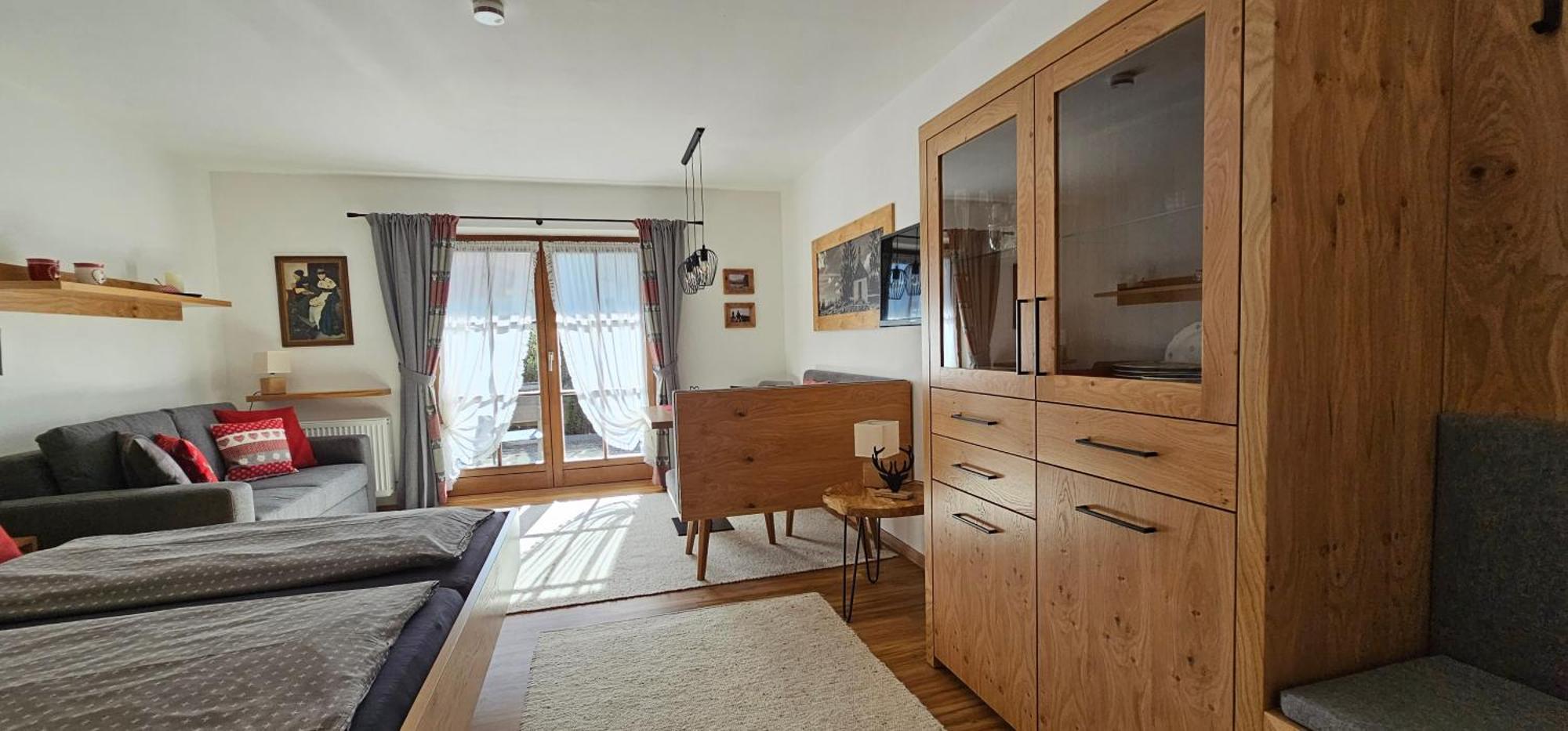 Haus Kirchplatz Lägenhet Reit im Winkl Exteriör bild